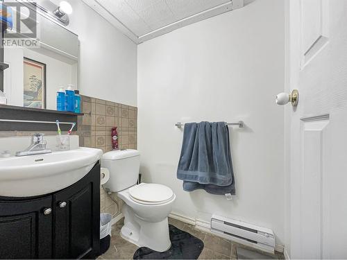 66 605 Carson Drive, Williams Lake, BC - Indoor Photo Showing Bathroom