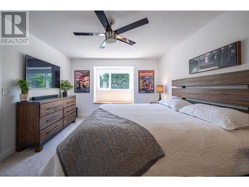 294 Marigold Road, Kelowna, BC - Indoor Photo Showing Bedroom