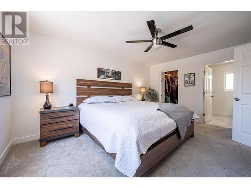 294 Marigold Road, Kelowna, BC - Indoor Photo Showing Bedroom