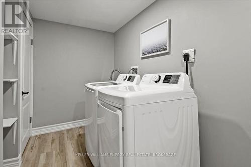 719 Central Park Boulevard N, Oshawa (Centennial), ON - Indoor Photo Showing Laundry Room