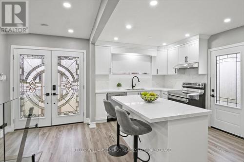 719 Central Park Boulevard N, Oshawa (Centennial), ON - Indoor Photo Showing Kitchen With Upgraded Kitchen