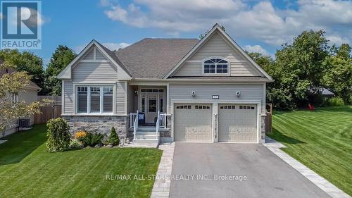 11 Sedona Court, Kawartha Lakes (Bobcaygeon), ON - Outdoor With Facade