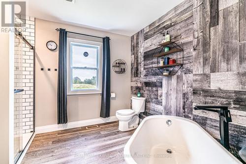 3941 Hwy 35, Kawartha Lakes (Cameron), ON - Indoor Photo Showing Bathroom