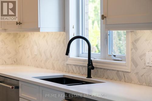 56 Fieldstone Crescent S, Middlesex Centre (Komoka), ON - Indoor Photo Showing Kitchen With Double Sink