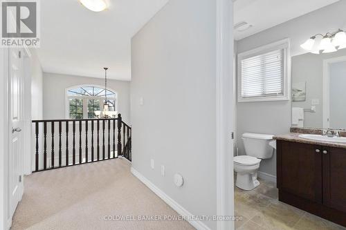 1434 Mickleborough Drive, London, ON - Indoor Photo Showing Bathroom