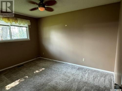 206 2Nd Avenue E, Lampman, SK - Indoor Photo Showing Other Room