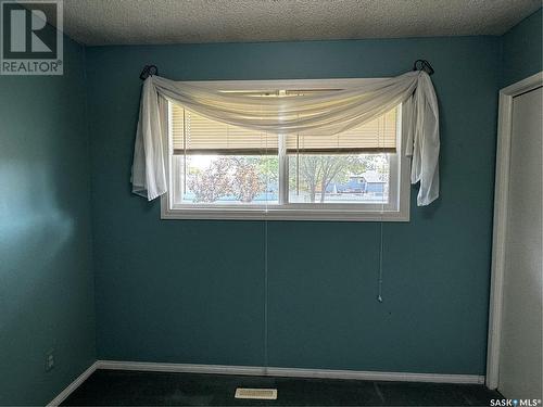 206 2Nd Avenue E, Lampman, SK - Indoor Photo Showing Other Room