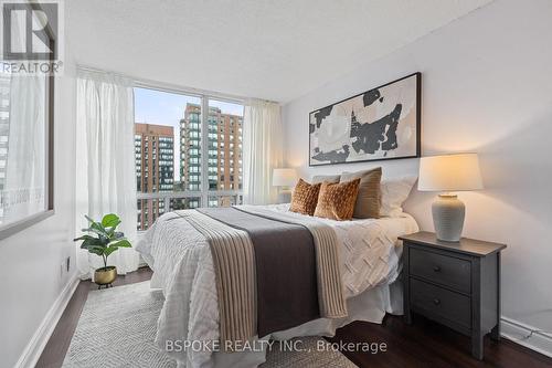 1611 - 115 Hillcrest Avenue, Mississauga (Cooksville), ON - Indoor Photo Showing Bedroom