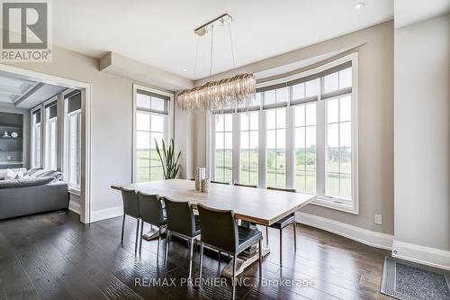 344 Amos Drive, Caledon, ON - Indoor Photo Showing Dining Room