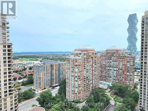 2530 - 3888 Duke Of York Boulevard S, Mississauga, ON - Outdoor