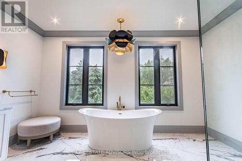 4 Braywin Drive, Toronto (Kingsview Village-The Westway), ON - Indoor Photo Showing Bathroom