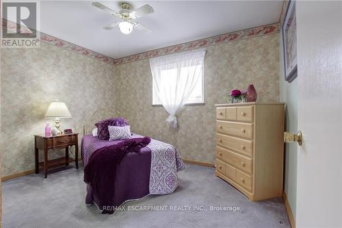 247 Fernwood Crescent, Hamilton (Hampton Heights), ON - Indoor Photo Showing Bedroom