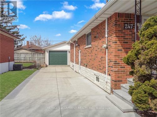 247 Fernwood Crescent, Hamilton (Hampton Heights), ON - Outdoor With Exterior