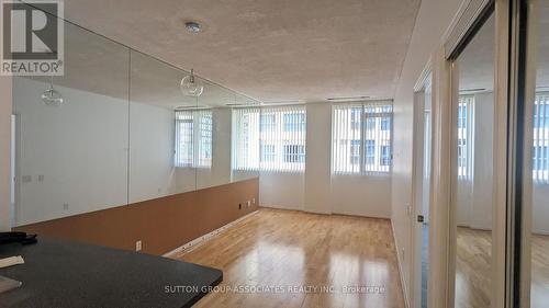 406 - 555 Yonge Street, Toronto (Church-Yonge Corridor), ON - Indoor Photo Showing Other Room