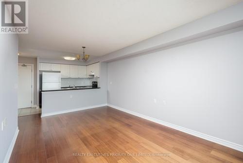 608 - 1030 Sheppard Avenue W, Toronto (Bathurst Manor), ON - Indoor