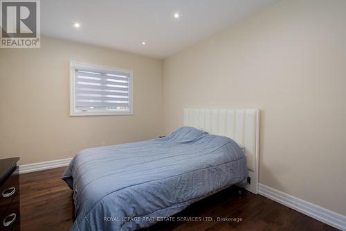 53 Findhorn Crescent, Vaughan (Maple), ON - Indoor Photo Showing Bedroom