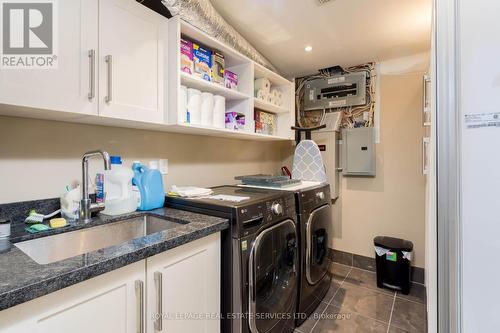 53 Findhorn Crescent, Vaughan (Maple), ON - Indoor Photo Showing Laundry Room