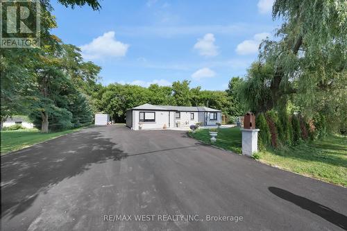 759 Essa Road, Barrie (Holly), ON - Outdoor