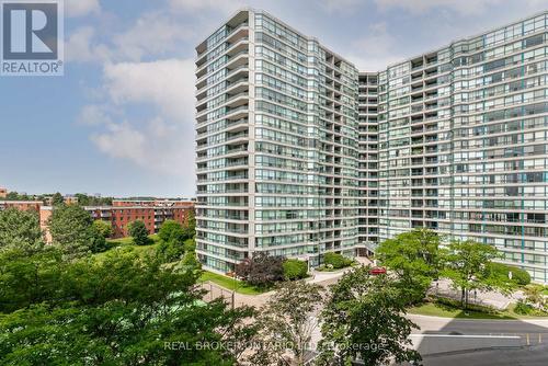 608 - 4727 Sheppard Avenue E, Toronto (Agincourt South-Malvern West), ON - Outdoor With Facade