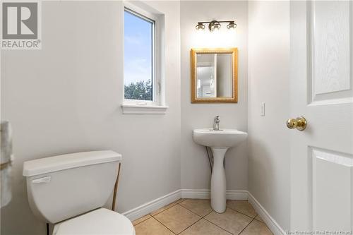 180 Rennick Road, Moncton, NB - Indoor Photo Showing Bathroom