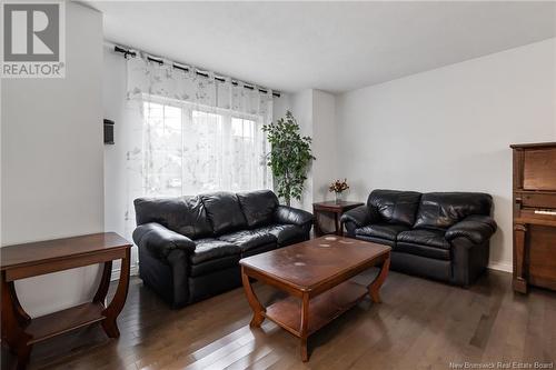 180 Rennick Road, Moncton, NB - Indoor Photo Showing Living Room