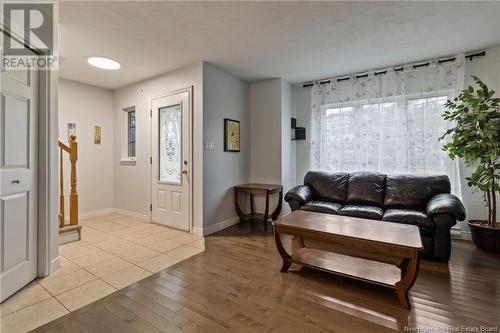 180 Rennick Road, Moncton, NB - Indoor Photo Showing Living Room