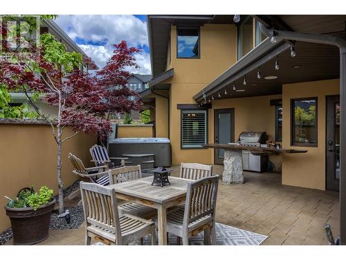 127 Skyland Drive, Kelowna, BC - Outdoor With Deck Patio Veranda With Exterior