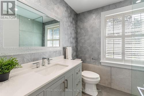 216 Glencairn Avenue, Toronto (Lawrence Park South), ON - Indoor Photo Showing Bathroom