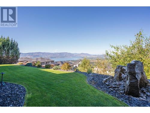 1014 Hewetson Avenue, Kelowna, BC - Outdoor With View