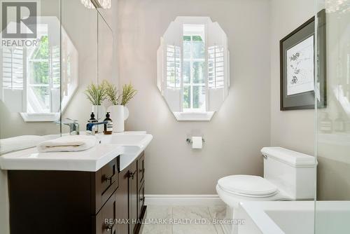 738 O'Connor Drive, Toronto (East York), ON - Indoor Photo Showing Bathroom