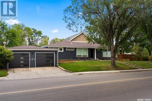 3535 Argyle Road, Regina, SK - Outdoor With Facade