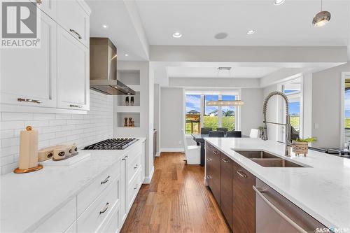 351 Fast Court, Saskatoon, SK - Indoor Photo Showing Kitchen With Double Sink With Upgraded Kitchen