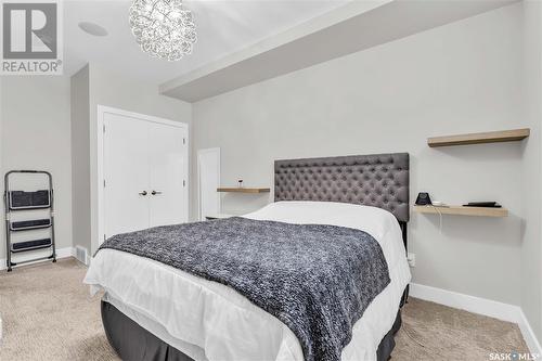 351 Fast Court, Saskatoon, SK - Indoor Photo Showing Bedroom