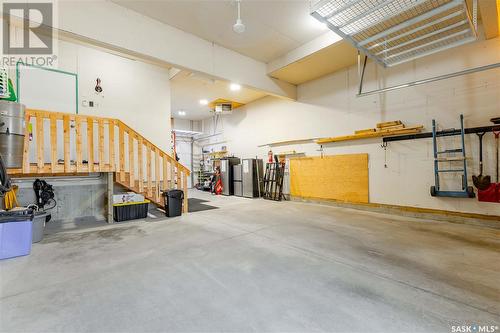 351 Fast Court, Saskatoon, SK - Indoor Photo Showing Garage