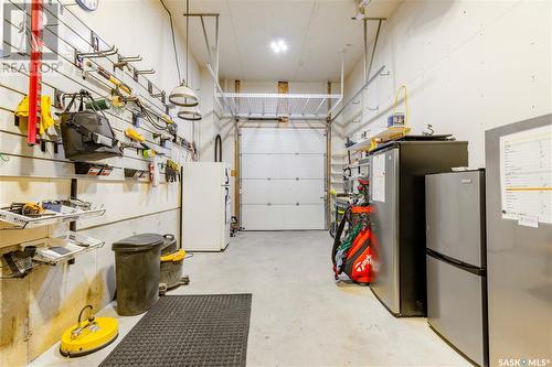 351 Fast Court, Saskatoon, SK - Indoor Photo Showing Garage