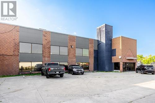 40B Hansen Road, Brampton (Brampton East Industrial), ON 