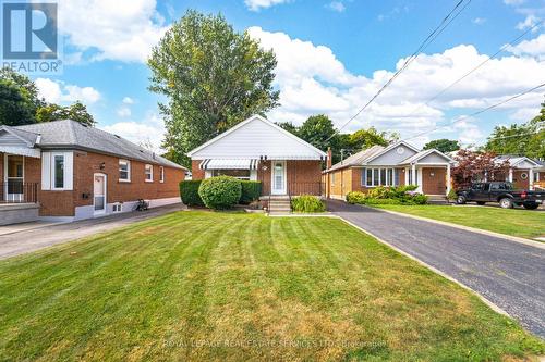 44 Maple Avenue N, Mississauga, ON - Outdoor With Facade