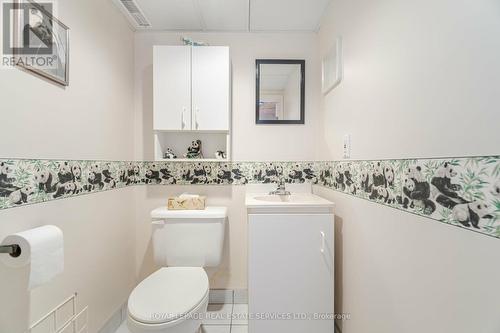 44 Maple Avenue N, Mississauga, ON - Indoor Photo Showing Bathroom