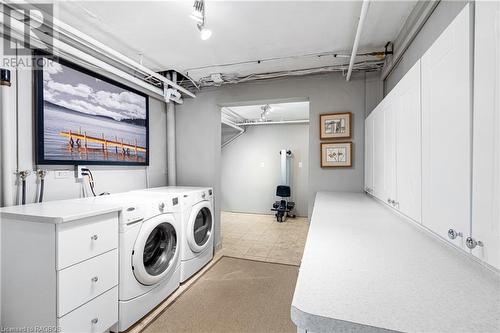 170 4Th Street W, Owen Sound, ON - Indoor Photo Showing Laundry Room