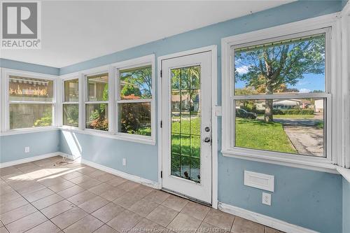 1068 Ford, Windsor, ON - Indoor Photo Showing Other Room