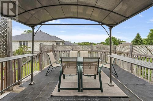 1546 Reading Street, Windsor, ON - Outdoor With Deck Patio Veranda With Exterior