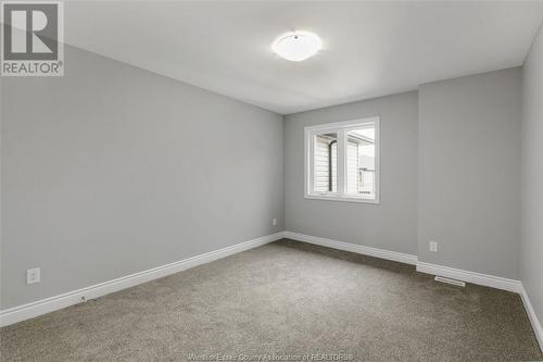 20 Betty Court, Chatham, ON - Indoor Photo Showing Other Room