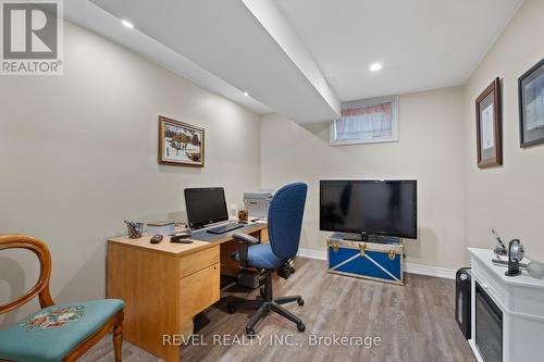 4045 Fieldstone Avenue, Niagara Falls, ON - Indoor Photo Showing Office