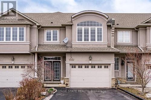 522 Stonehenge Drive, Hamilton, ON 