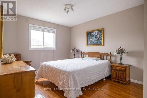 522 Stonehenge Drive, Hamilton (Ancaster), ON - Indoor Photo Showing Bedroom