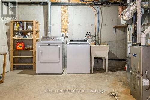 522 Stonehenge Drive, Hamilton (Ancaster), ON - Indoor Photo Showing Laundry Room