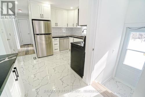 8 Marlborough Road, Guelph (Exhibition Park), ON - Indoor Photo Showing Kitchen