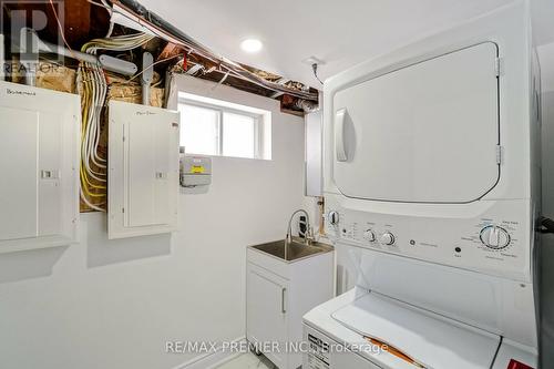 8 Marlborough Road, Guelph (Exhibition Park), ON - Indoor Photo Showing Laundry Room