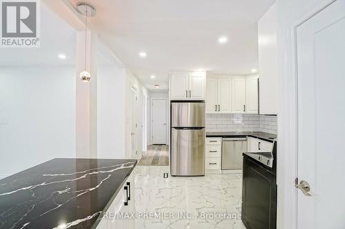 8 Marlborough Road, Guelph (Exhibition Park), ON - Indoor Photo Showing Kitchen