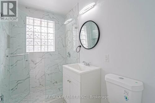 8 Marlborough Road, Guelph (Exhibition Park), ON - Indoor Photo Showing Bathroom